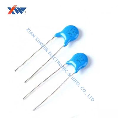 Capacitor Cerâmico de Linha Viva 3KVAC 82PF com Perda Dielétrica < 0,004 para Equipamentos de Manobra de Alta Tensão